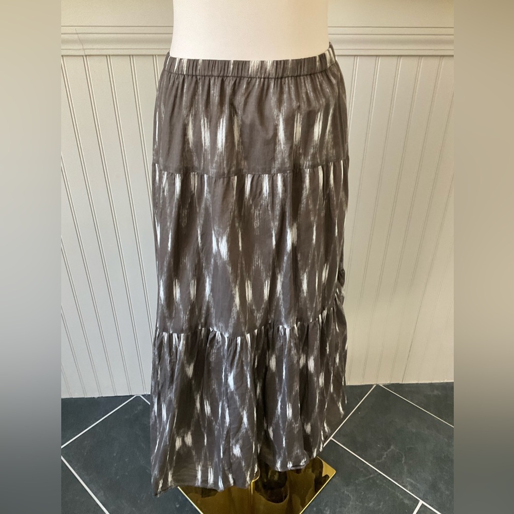 Talbots 1X Tiered Maxi Skirt Gray Taupe Ikat Print 100% Cotton Lined Boho - Picture 2 of 3
